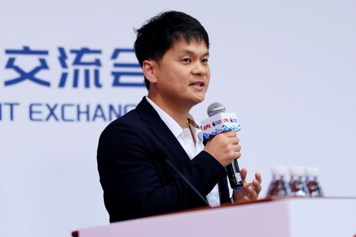 中英青訓(xùn)二次對(duì)話北京舉行 英超專(zhuān)家團(tuán)攜默特薩克等分享實(shí)戰(zhàn)經(jīng)驗(yàn)