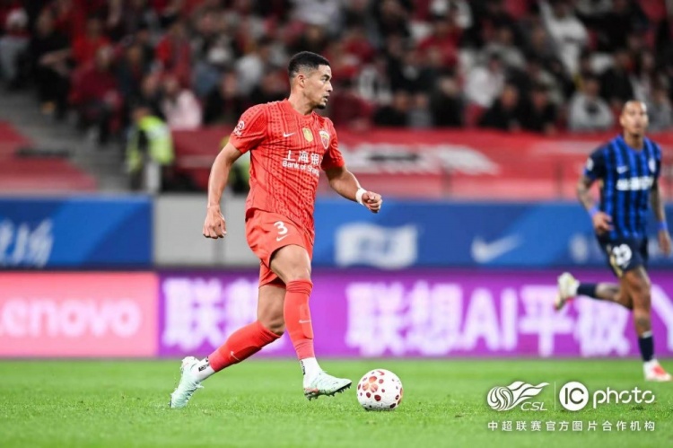 海港主場4-0完勝三鎮(zhèn)，安佩姆首球+劉祝潤傳射