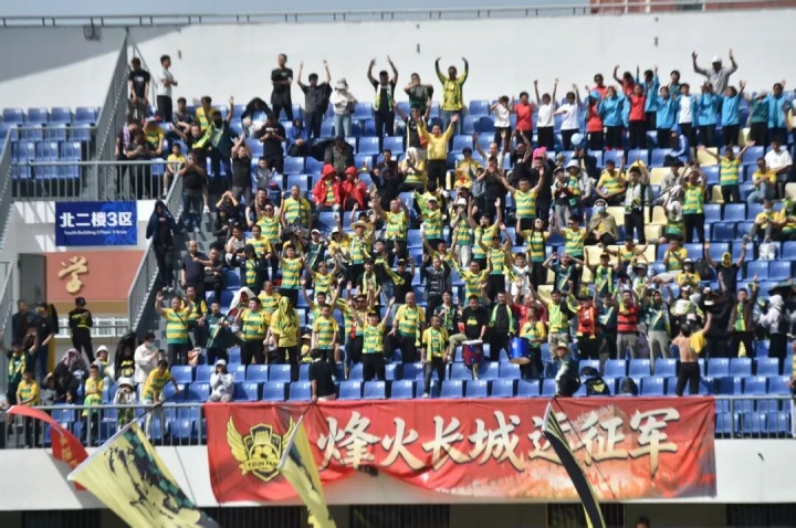 木合買提梅開(kāi)二度 榆林礦工旅投4-0大連傳易取開(kāi)門紅