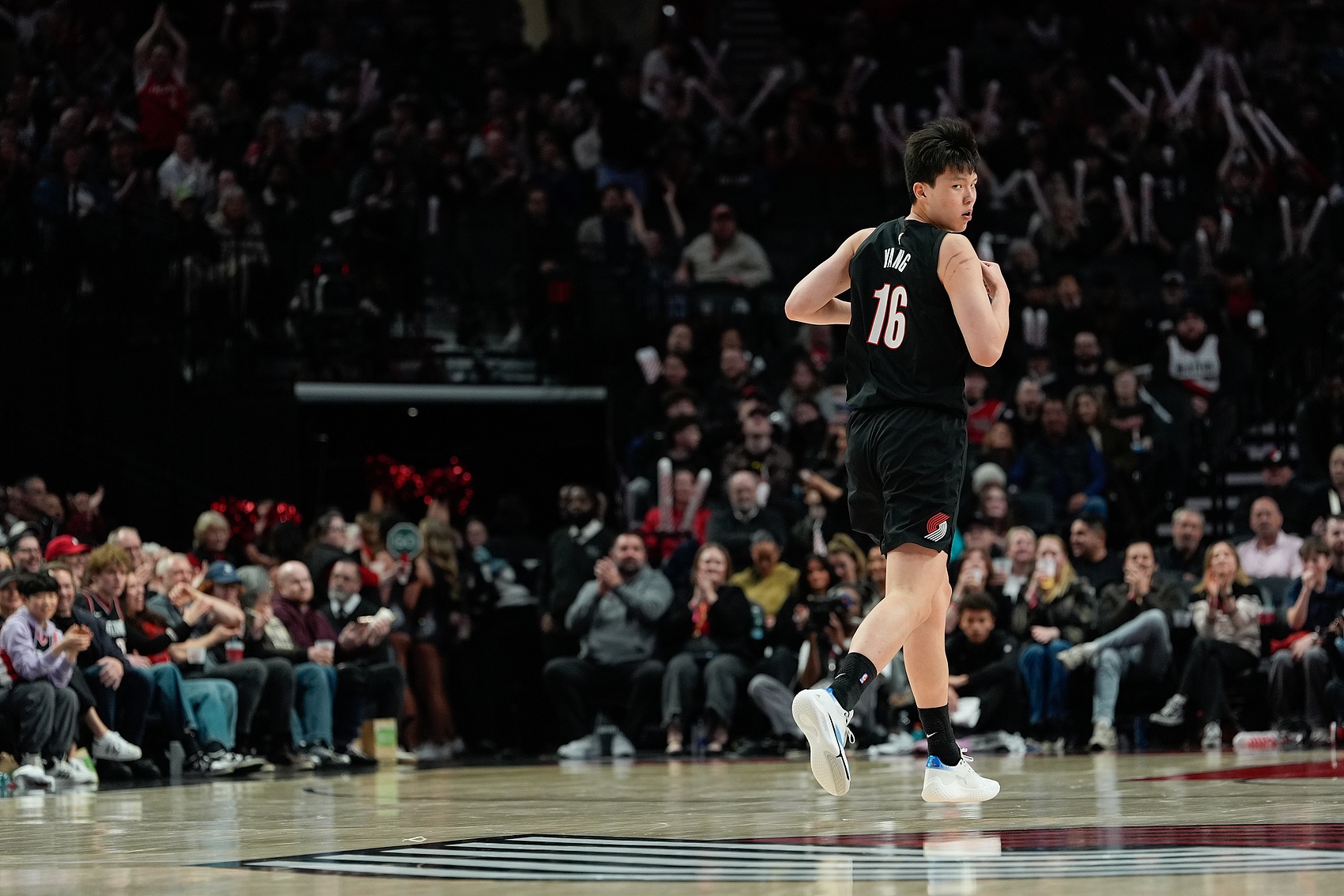 楊瀚森：NBA賽程更密，客場旅途消耗遠超CBA