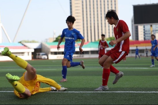 雨花臺中學5-0橫掃南京城市梯隊，中青賽南京U15首日爆冷