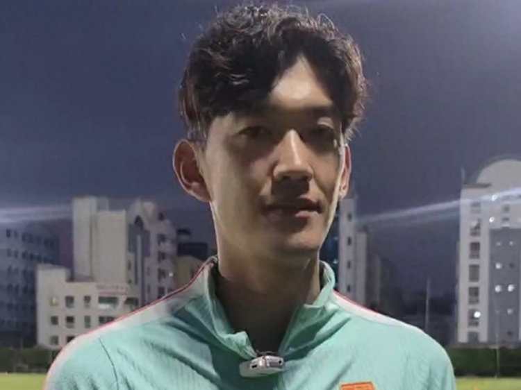 顏駿凌：不念新加坡舊賬，為武磊百場驕傲