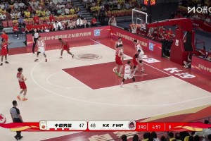 [徐昕釘板大帽]遮天蔽日??徐昕籃下協(xié)防送出釘板大帽??！